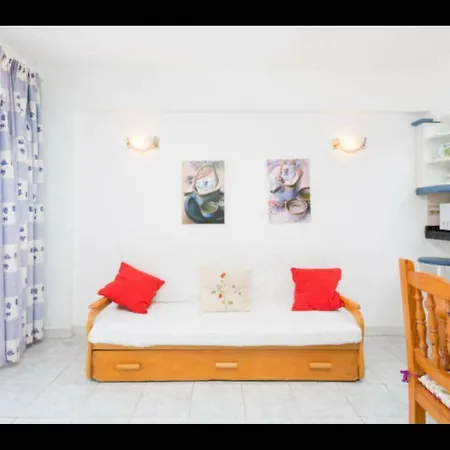 Apartamento A 30m. Playa De La Arena Appartement